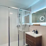 Niki *