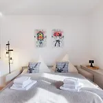 Niki 公寓
