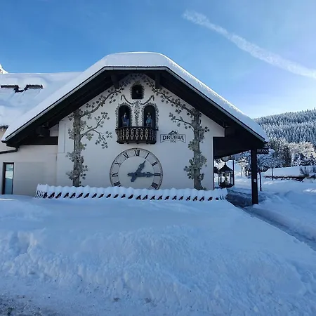 Niki Titisee-Neustadt